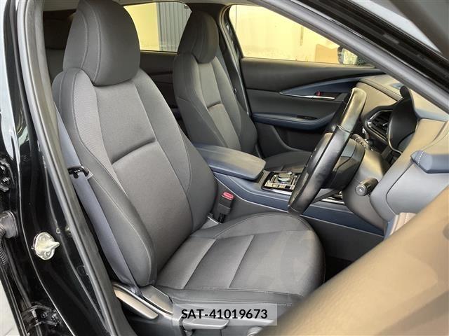 Mazda CX-30 2022 8930536-10