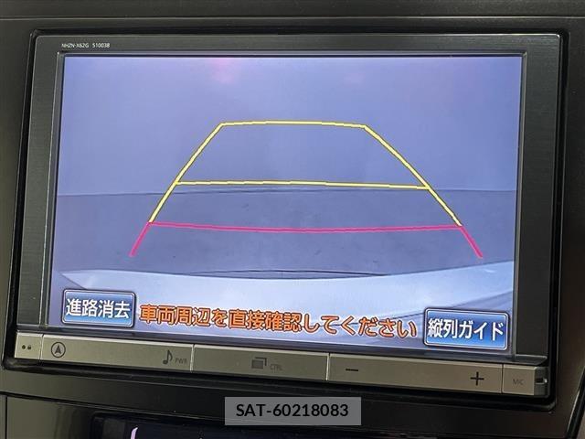 Toyota PRIUS 2014 8938629-16