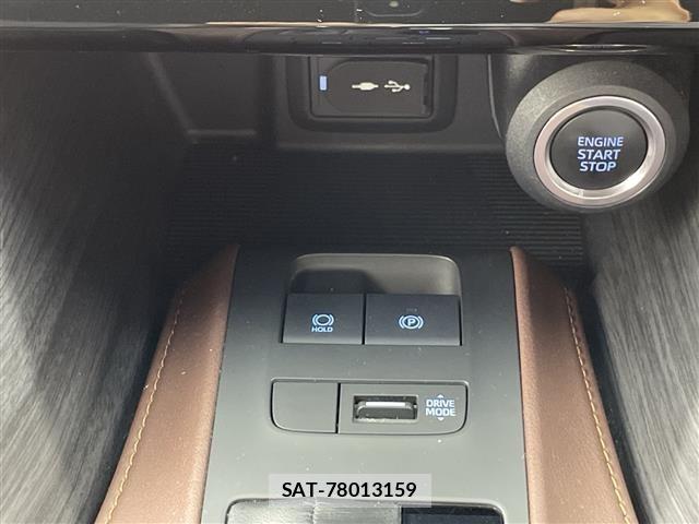 Toyota HARRIER 2020 8708010-1