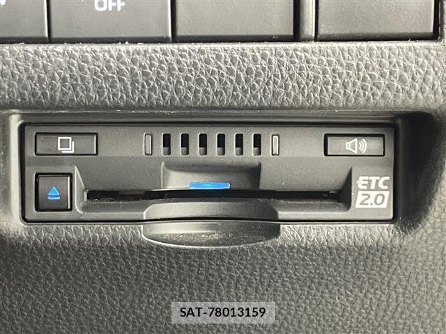 Toyota HARRIER 2020 8708010-17
