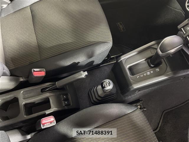 Suzuki JIMNY SIERRA 2023 8700378-2