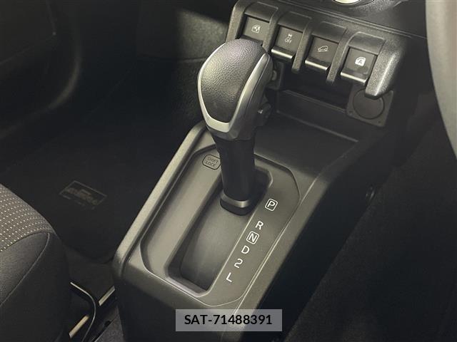 Suzuki JIMNY SIERRA 2023 8700378-22