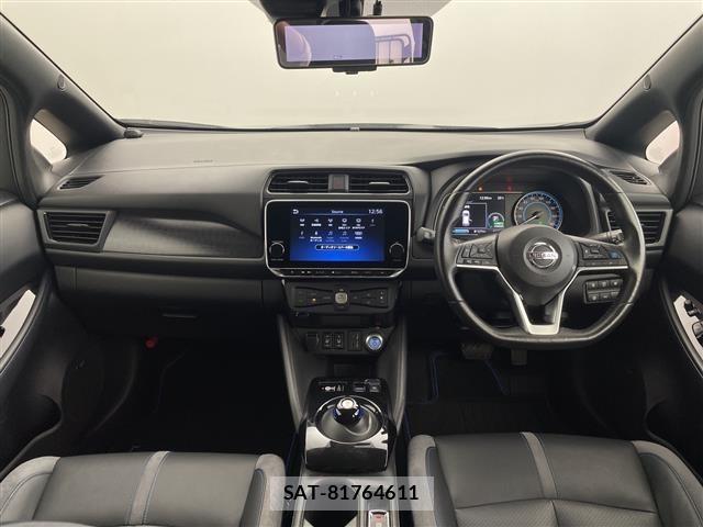 Nissan LEAF 2021 8928879-15