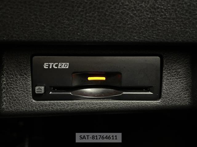 Nissan LEAF 2021 8928879-19