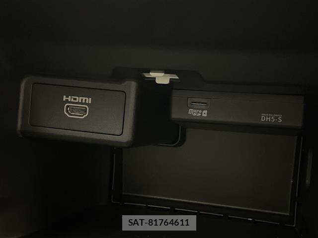 Nissan LEAF 2021 8928879-4