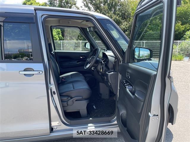 Nissan ROOX 2025 8902517-4