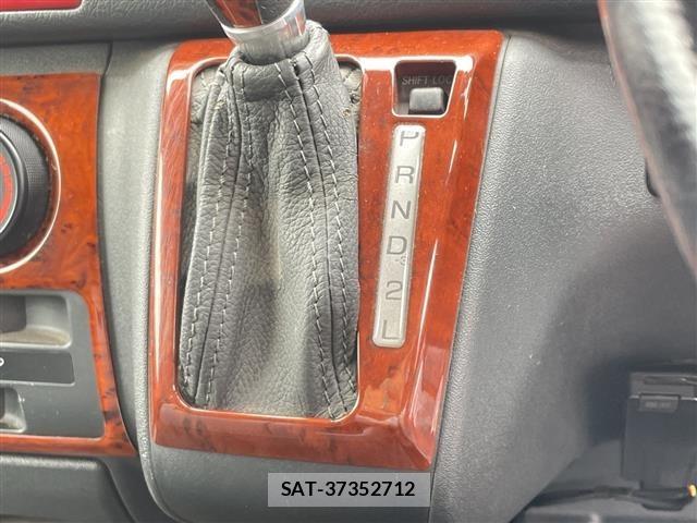 Toyota HIACE VAN 2004 8910508-19