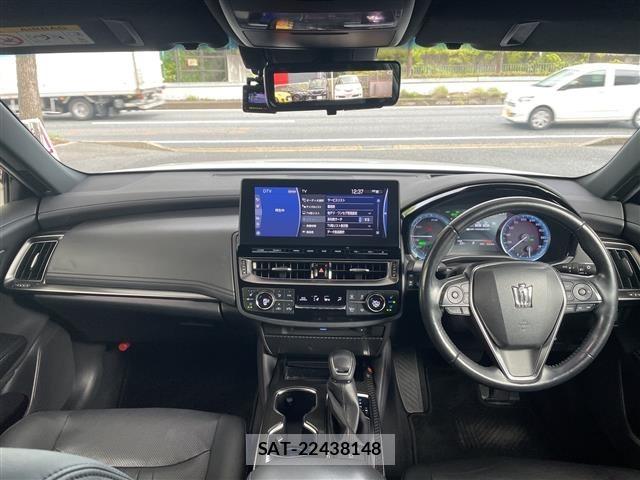Toyota CROWN 2021 8937568-18