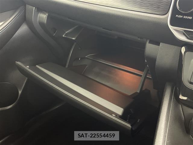 Nissan LEAF 2021 8928901-2