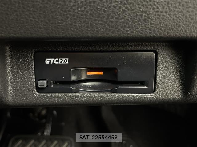 Nissan LEAF 2021 8928901-8