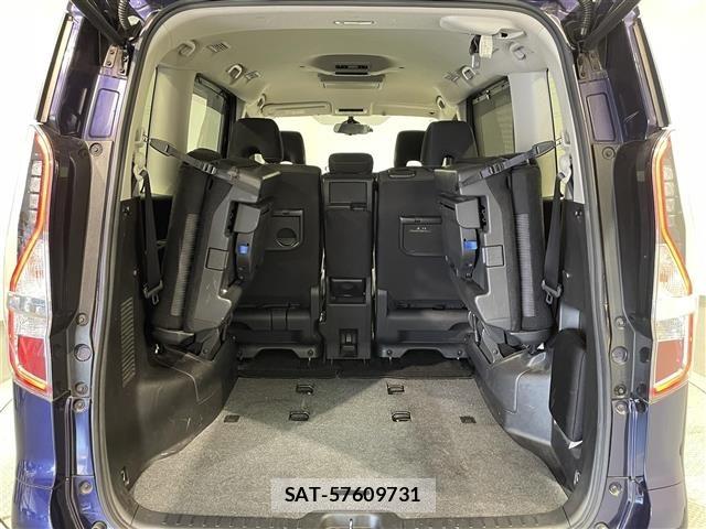 Nissan SERENA 2020 8925810-11