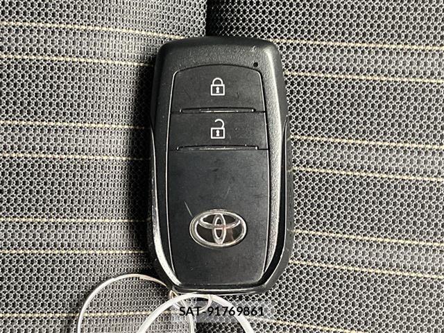 Toyota AQUA 2021 8705566-13