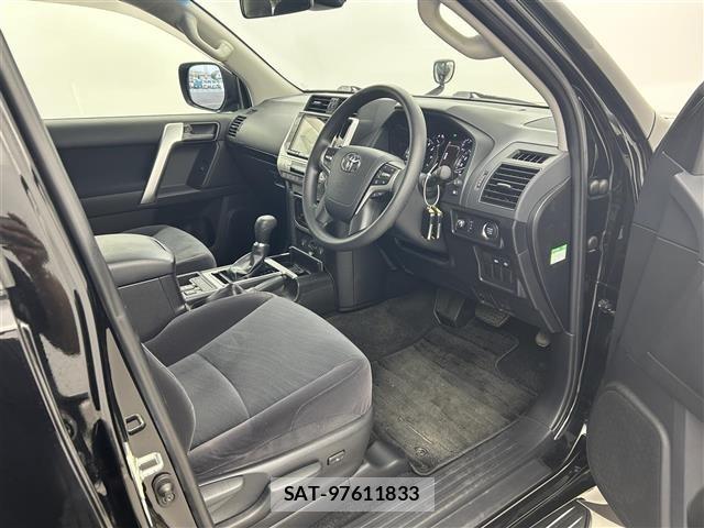 Toyota LAND CRUISER PRADO 2022 8907318-11