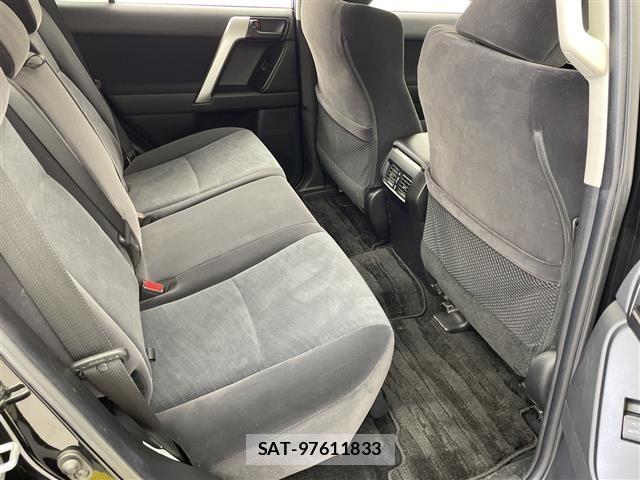 Toyota LAND CRUISER PRADO 2022 8907318-12