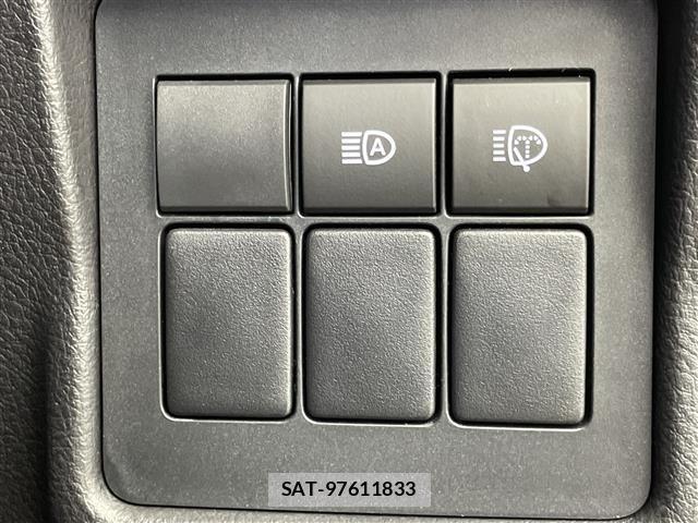 Toyota LAND CRUISER PRADO 2022 8907318-19