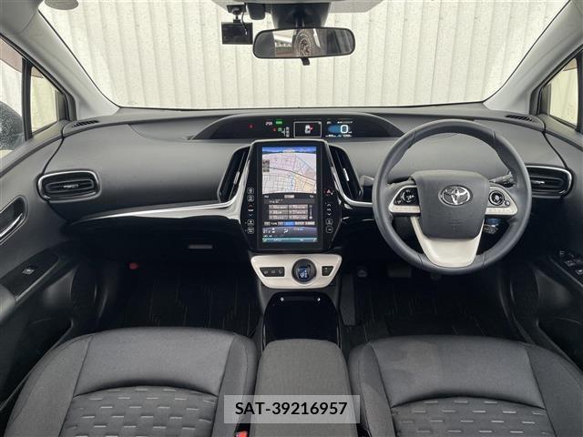Toyota PRIUS PHV 2018 8915700-14