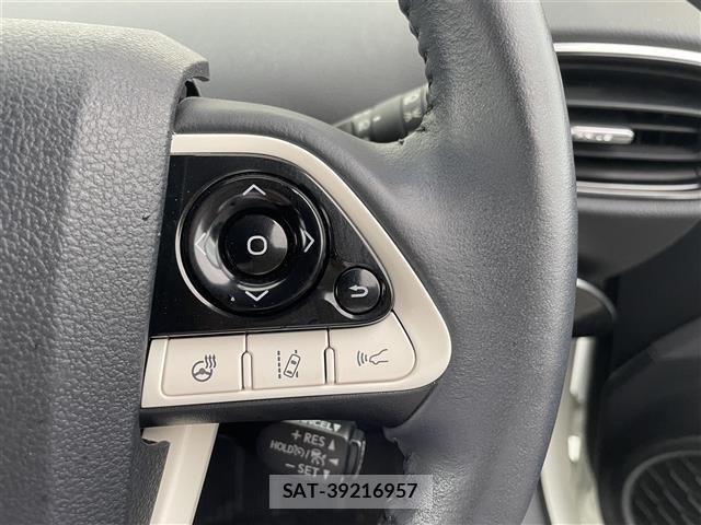 Toyota PRIUS PHV 2018 8915700-22