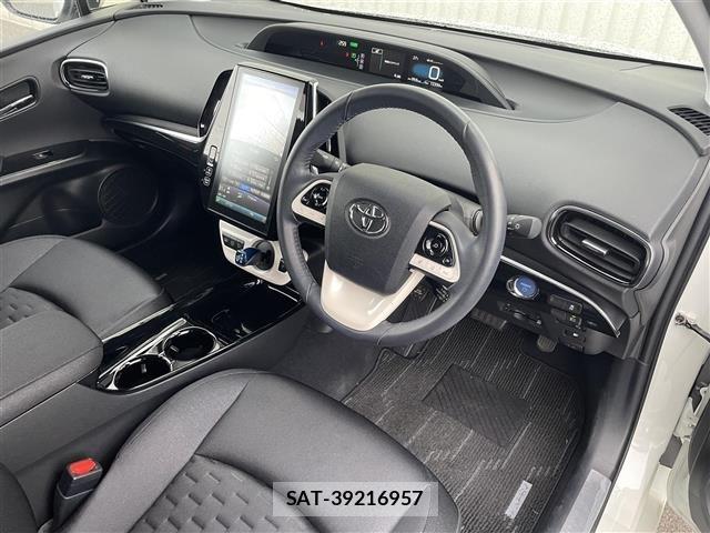 Toyota PRIUS PHV 2018 8915700-4
