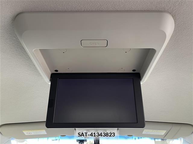 Nissan SERENA 2015 8925811-15