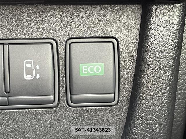 Nissan SERENA 2015 8925811-21
