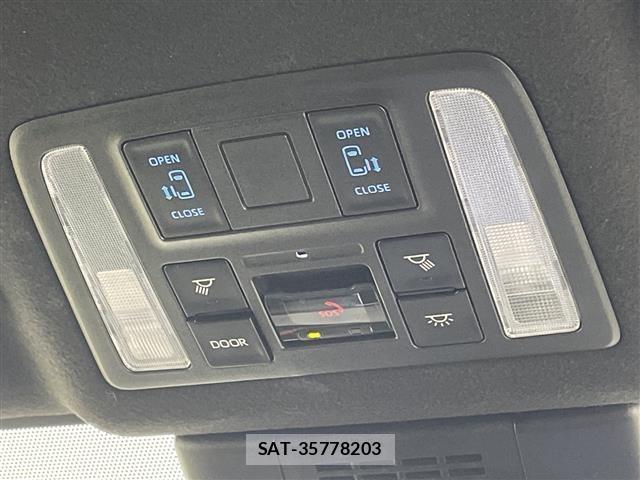 Toyota NOAH 2025 8683489-22