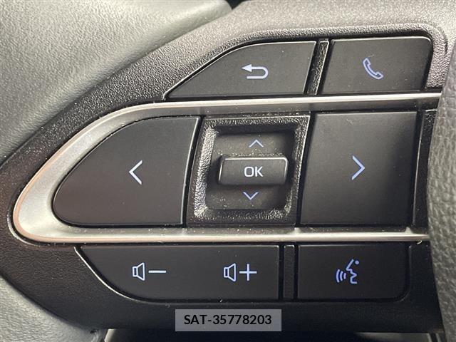 Toyota NOAH 2025 8683489-3