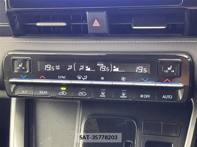 Toyota NOAH 2025 8683489-4