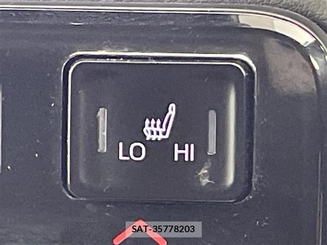 Toyota NOAH 2025 8683489-7