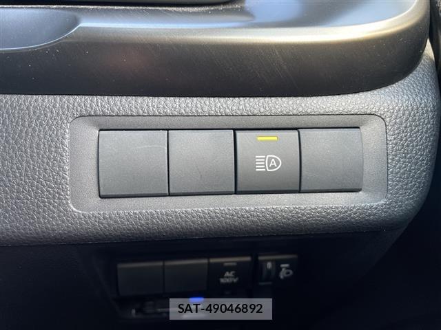 Toyota AQUA 2023 8947900-1