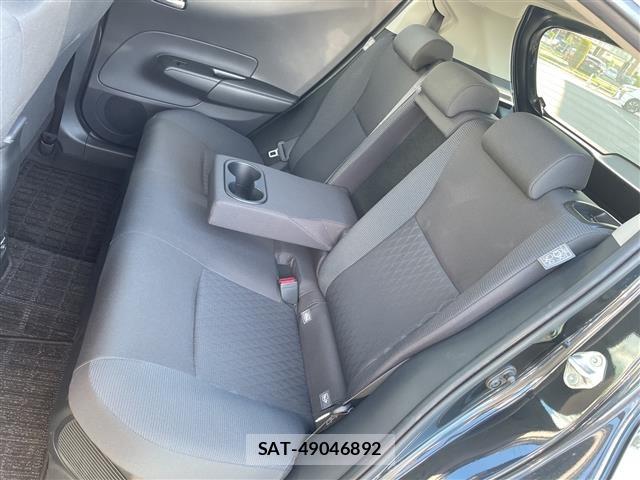 Toyota AQUA 2023 8947900-11