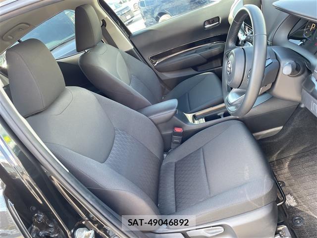 Toyota AQUA 2023 8947900-8
