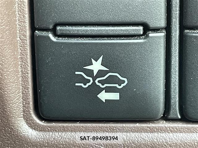 Toyota ESQUIRE 2019 8692619-17
