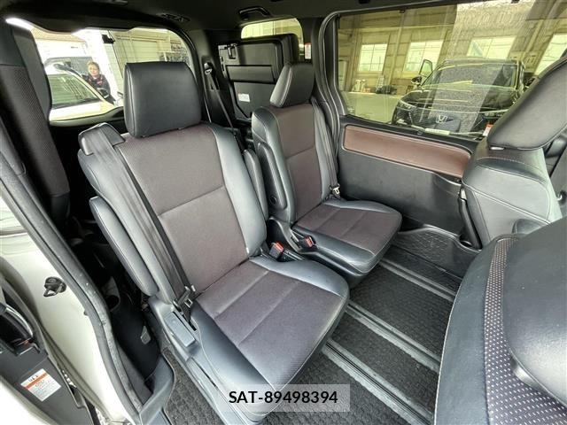 Toyota ESQUIRE 2019 8692619-9