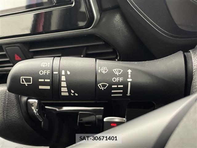 Nissan ROOX 2023 8902690-5