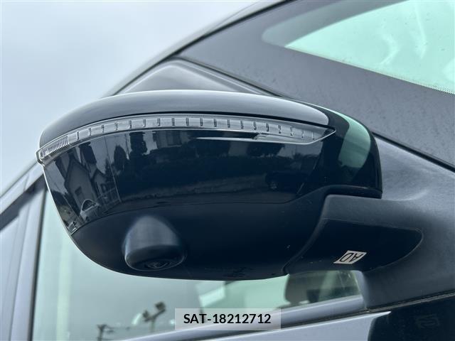 Nissan SERENA 2018 8925822-11