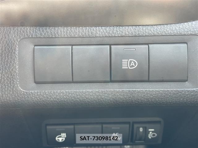 Toyota AQUA 2023 8705568-8