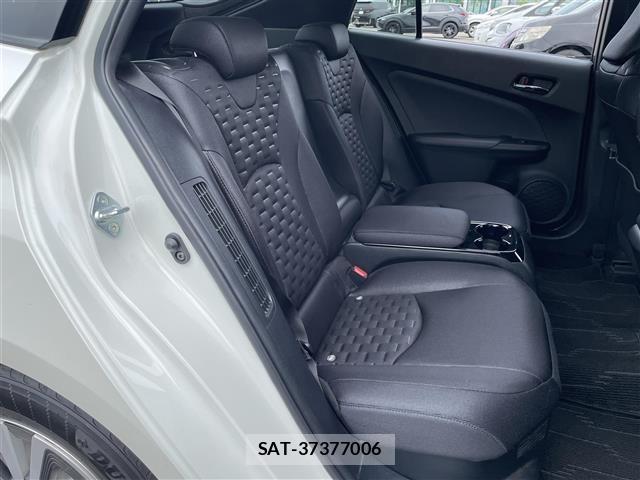 Toyota PRIUS PHV 2018 8915701-21