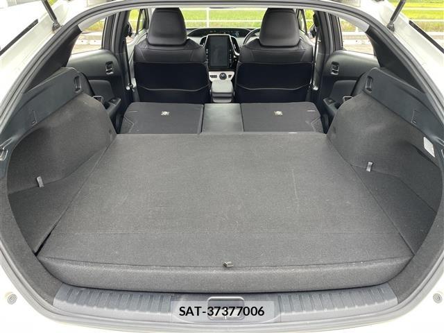 Toyota PRIUS PHV 2018 8915701-4