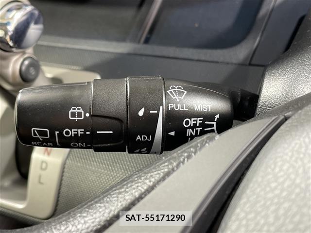 Honda FREED 2012 8684409-2