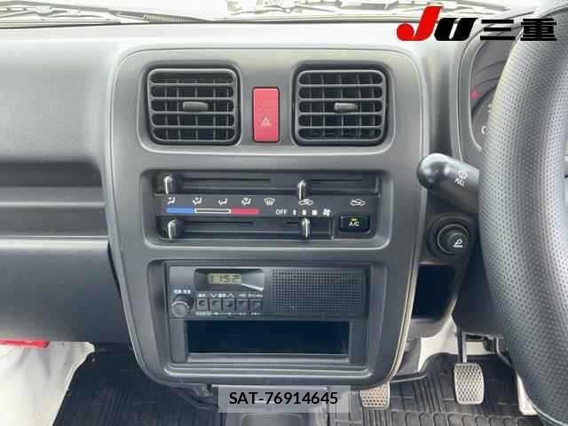 Suzuki CARRY TRUCK 2002 8679743-11