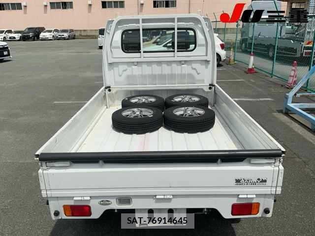 Suzuki CARRY TRUCK 2002 8679743-7