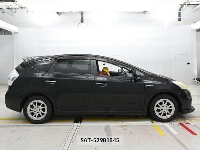 Toyota PRIUS 2013 8772624-3