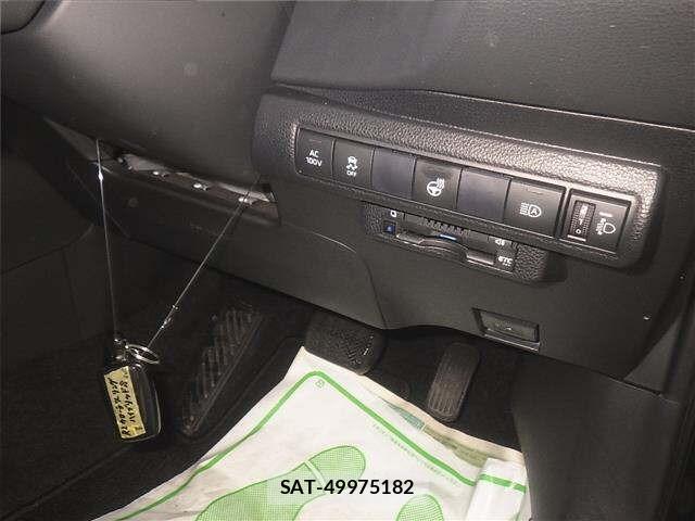 Toyota COROLLA TOURING 2020 8851657-8