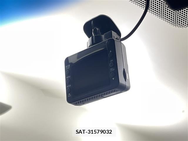 Toyota CAMRY 2018 8885281-16