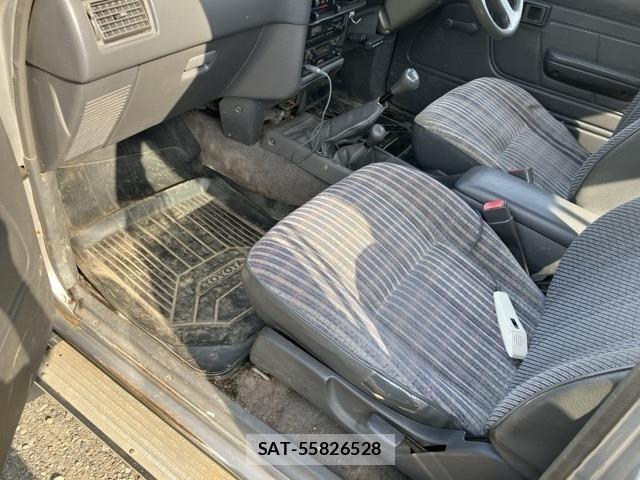 Toyota HILUX 1997 8682792-10