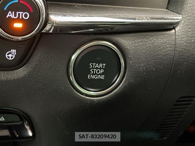 Mazda CX-30 2023 8930553-2