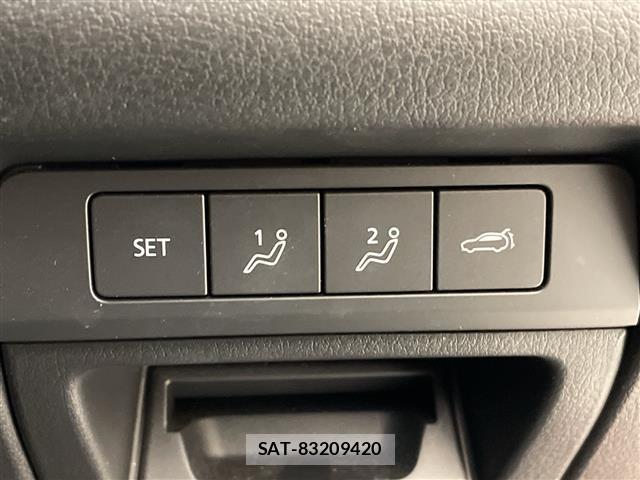 Mazda CX-30 2023 8930553-5