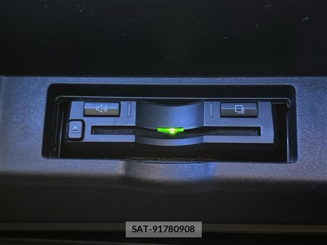 Toyota HARRIER 2018 8708025-12