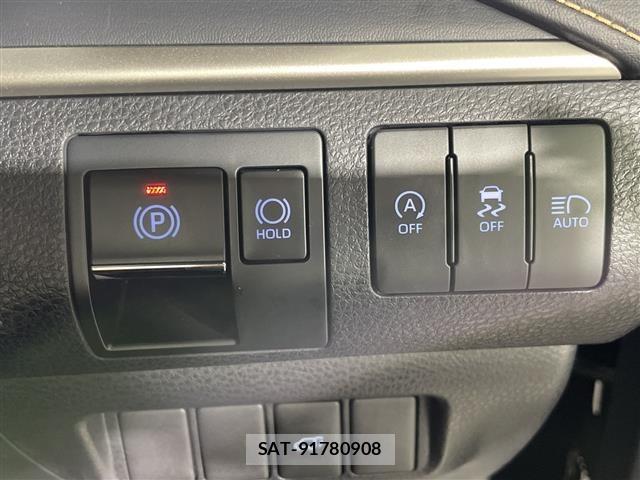 Toyota HARRIER 2018 8708025-9