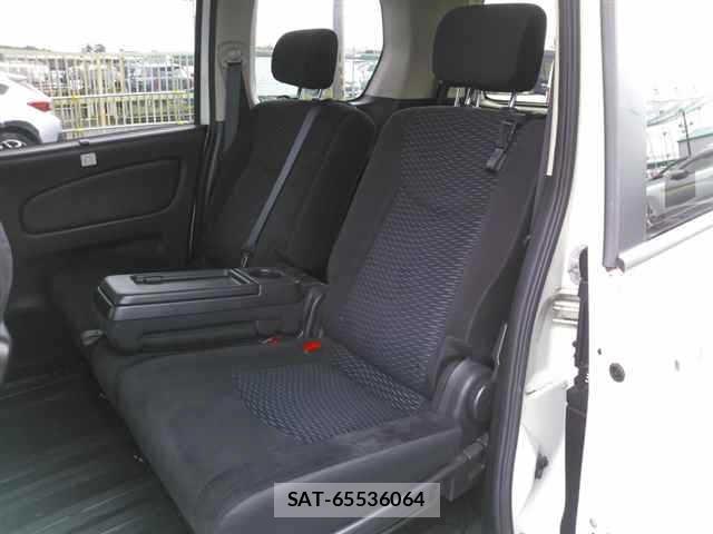 Nissan SERENA 2013 8920711-9